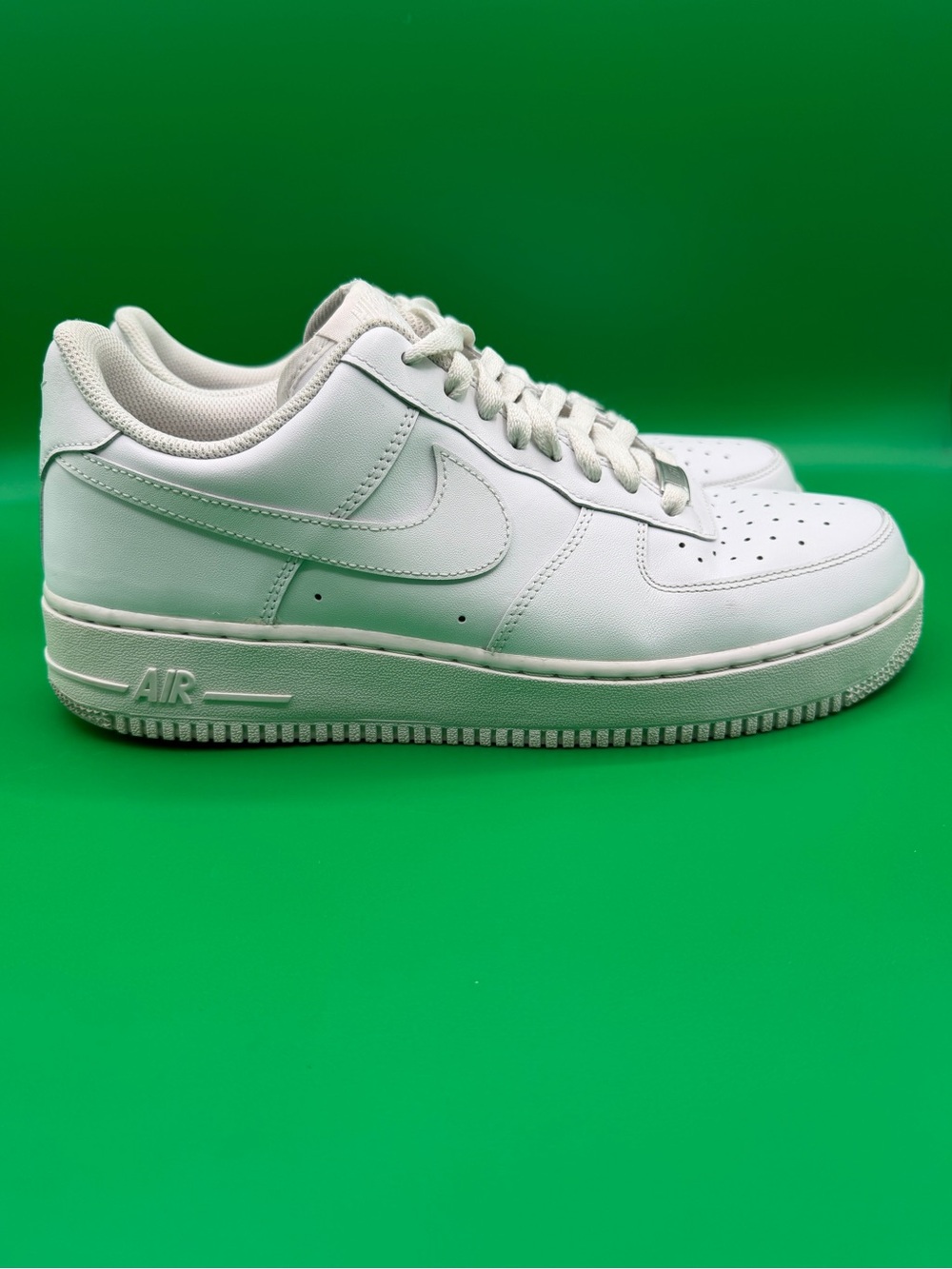 Nike Air Force 1 Men’s White Sneakers Shoes CW2288-111 SZ 10.5